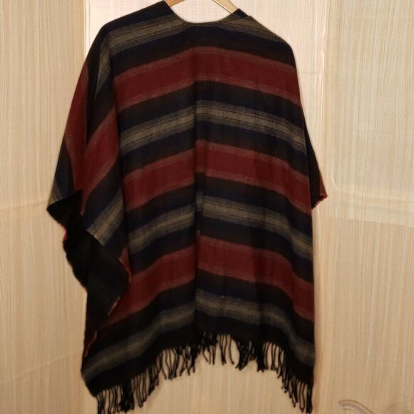 Wool Touch Womens Aztec Wool Feel Fringe Wrap - Picture 2 of 4
